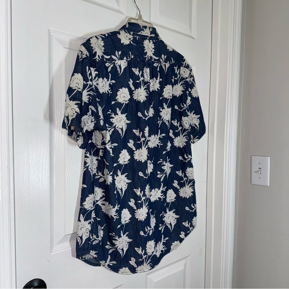 Old Navy Navy Blue and White Floral Shirt - Picture 11 of 11